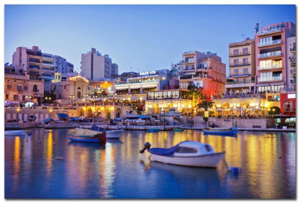 Super Luxury Apartment In Tigne Point, Amazing Sea Views Слима Экстерьер фото