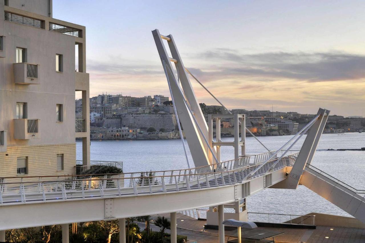 Super Luxury Apartment In Tigne Point, Amazing Sea Views Слима Экстерьер фото